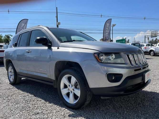 JEEP COMPASS SPORT 4X2 AT 2.4 2016