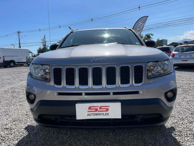 JEEP COMPASS SPORT 4X2 AT 2.4 2016