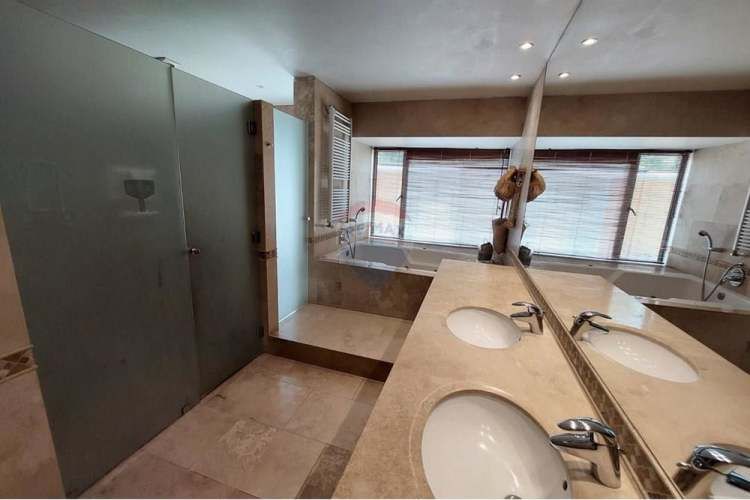 Las brisas 8 dormitorios impresionante quincho