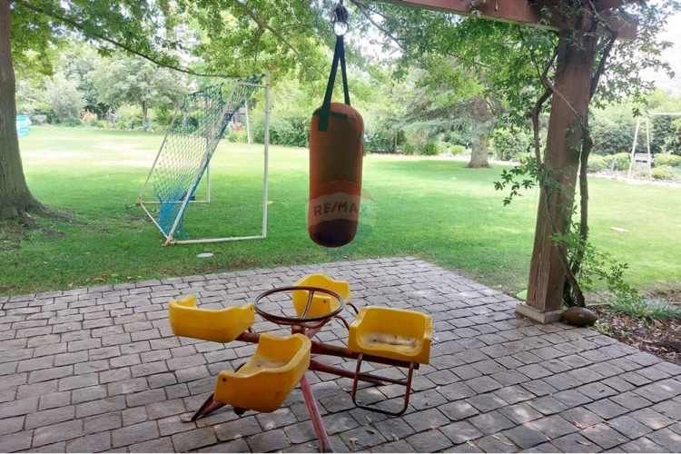 Las brisas 8 dormitorios impresionante quincho