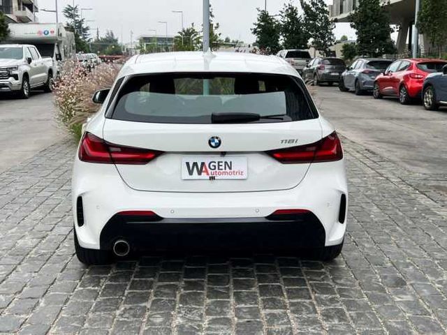 BMW 118  M SPORT 2024