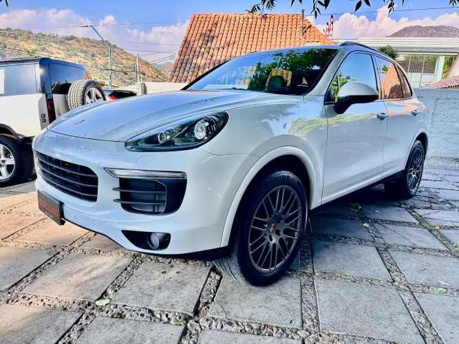 PORSCHE CAYENNE 3.6 PLATINUM EDITION  2018
