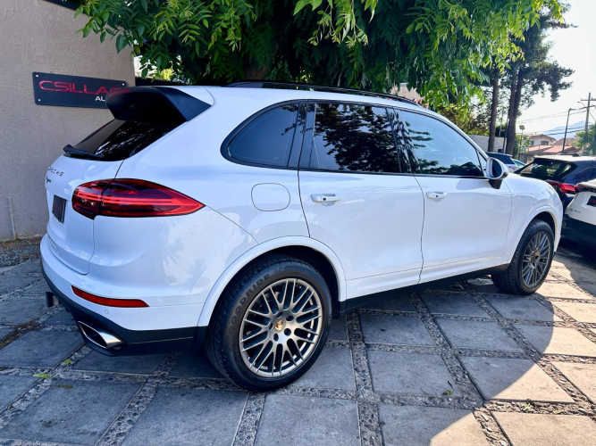 PORSCHE CAYENNE 3.6 PLATINUM EDITION  2018
