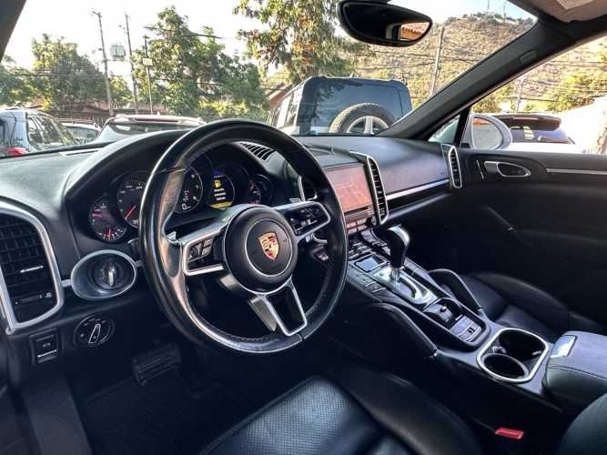 PORSCHE CAYENNE 3.6 PLATINUM EDITION  2018