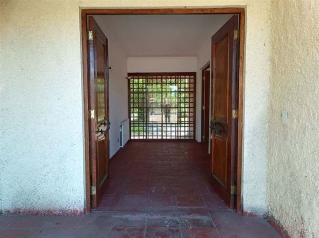 CASA Trewhelas 7D 4B salas estar, 440 m2 en 5046 m2. Piscina