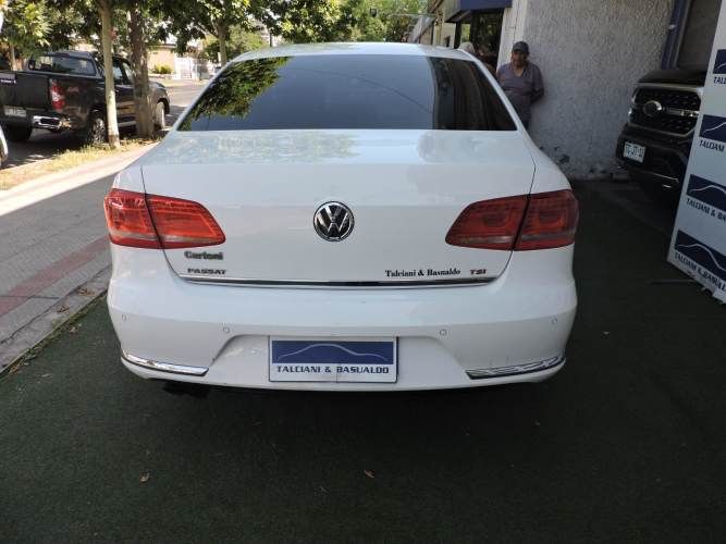 VOLKSWAGEN PASSAT 1.8 TSI HIGHLINE  2014