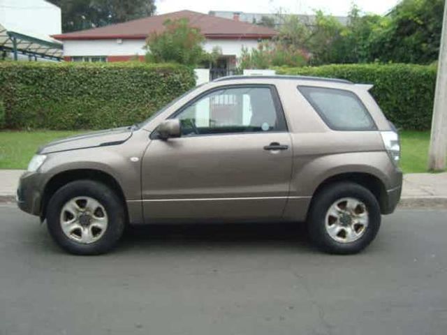 SUZUKI GRAND VITARA GLX 4WD AÑO 2016 UNICO DUEÑO