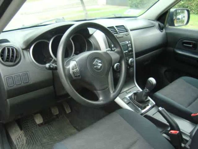 SUZUKI GRAND VITARA GLX 4WD AÑO 2016 UNICO DUEÑO