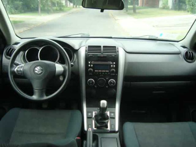 SUZUKI GRAND VITARA GLX 4WD AÑO 2016 UNICO DUEÑO