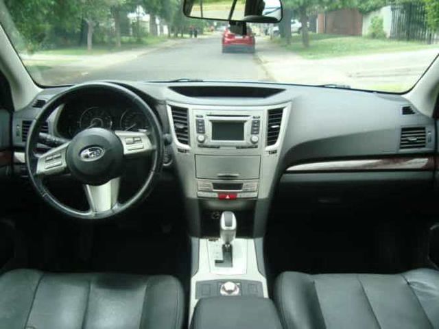 SUBARU OUTBACK AWD 3.6R AÑO 2012 FULL EQUIPO