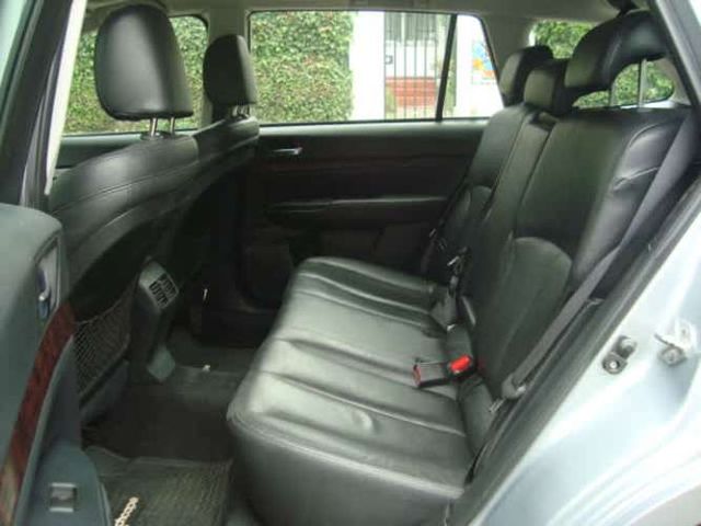 SUBARU OUTBACK AWD 3.6R AÑO 2012 FULL EQUIPO