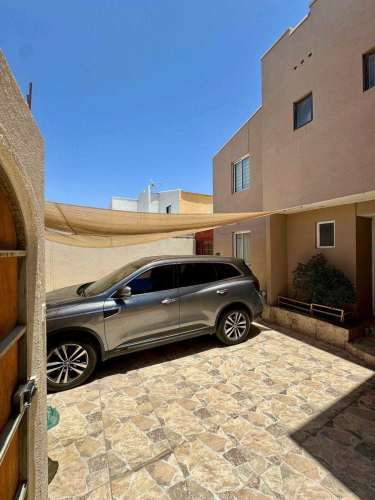 CASA EN ARRIENDO (135170)