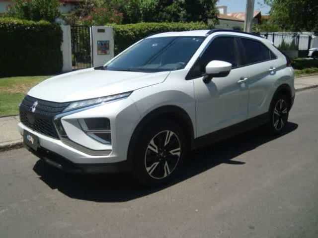 MITSUBISHI ECLIPSE CROSS RX AÑO 2022 FULL EQUIPO