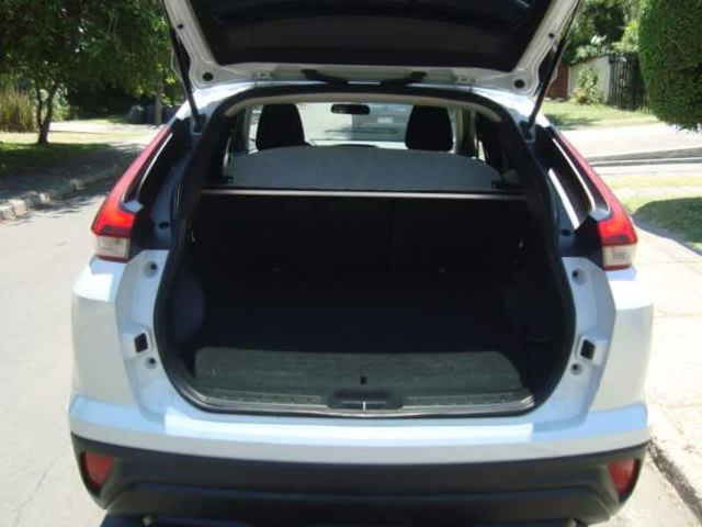 MITSUBISHI ECLIPSE CROSS RX AÑO 2022 FULL EQUIPO