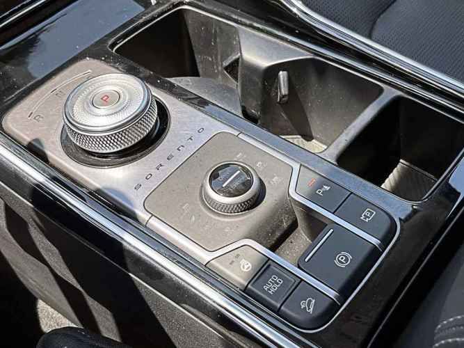 KIA SORENTO 2025