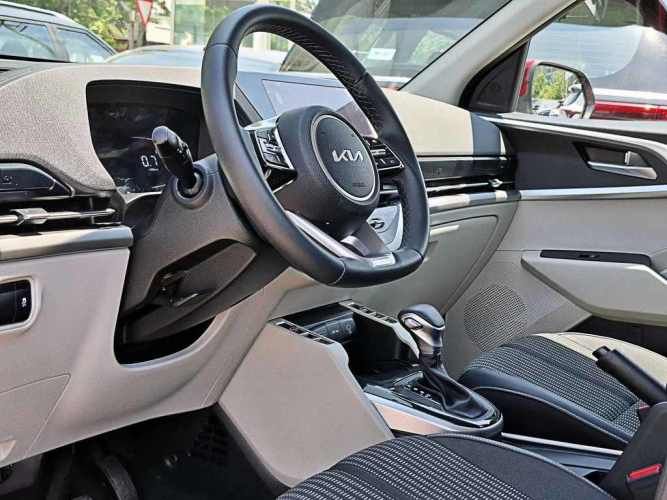 KIA CARENS 2025