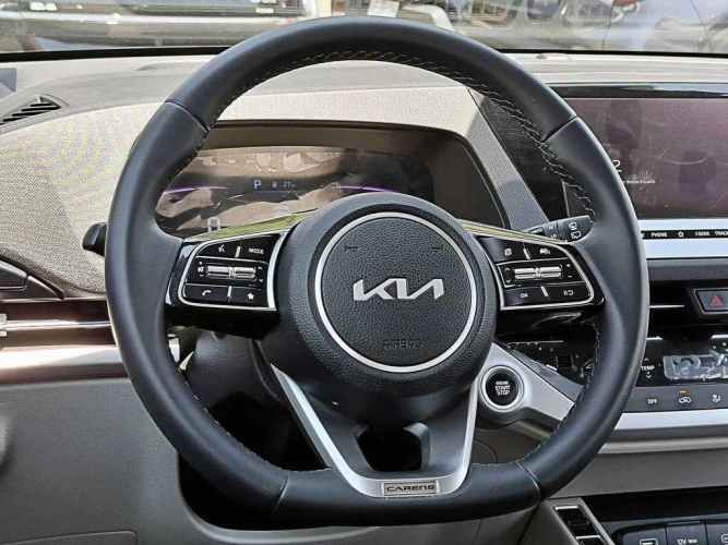 KIA CARENS 2025