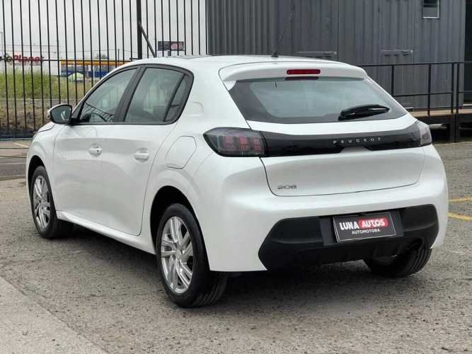PEUGEOT 208 2023