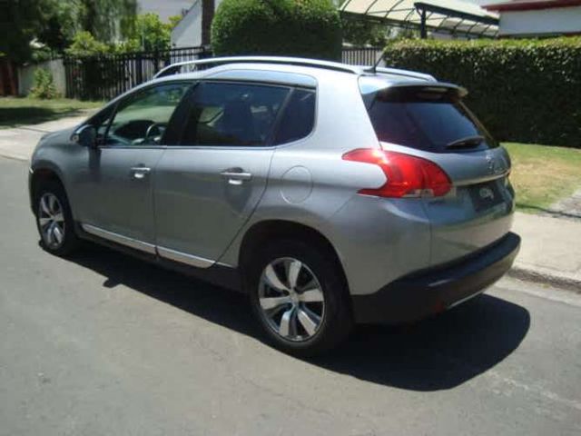 PEUGEOT 2008 AUT AÑO 2016 FULL EQUIPO
