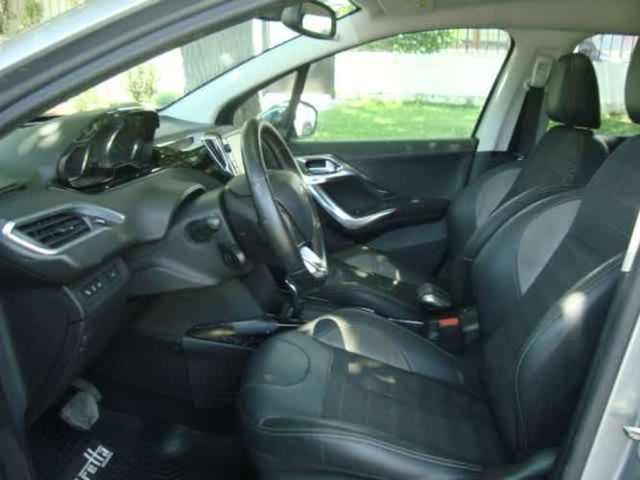 PEUGEOT 2008 AUT AÑO 2016 FULL EQUIPO