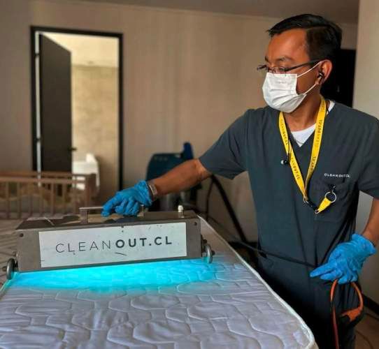 Operario Limpieza con Licencia clase b