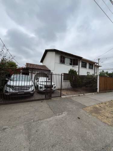 Av. Pedro De Valdivia // Guillermo Mann