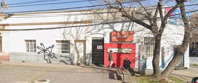 ARRIENDO AMPLIO LOCAL COMERCIAL EN BARRIO YUNGAY