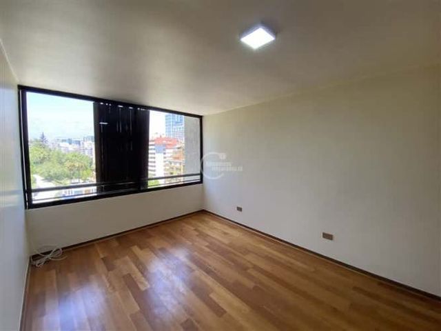 DEPARTAMENTO Luz / Av. Presidente Riesco
