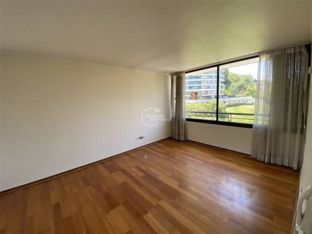 DEPARTAMENTO Luz / Av. Presidente Riesco