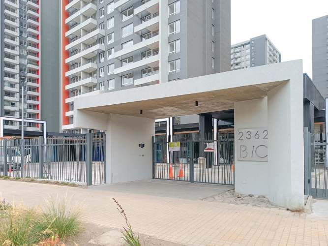 Guillermo Mann [3632-1]