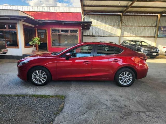 Mazda 3 sedan 2.0 full equipo, recibo vehiculos