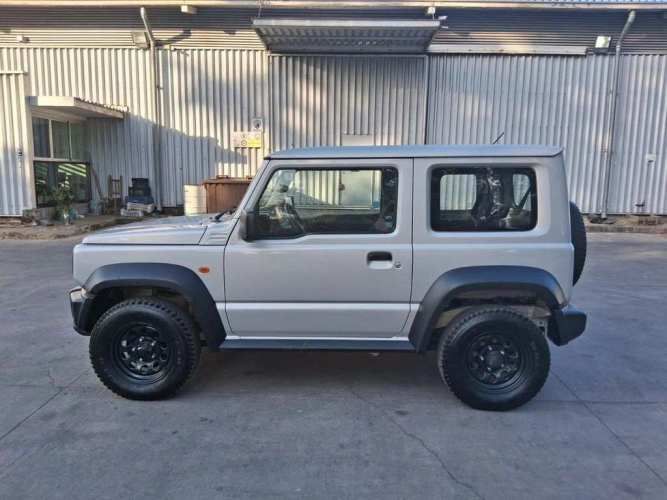 SUZUKI JIMNY 2022