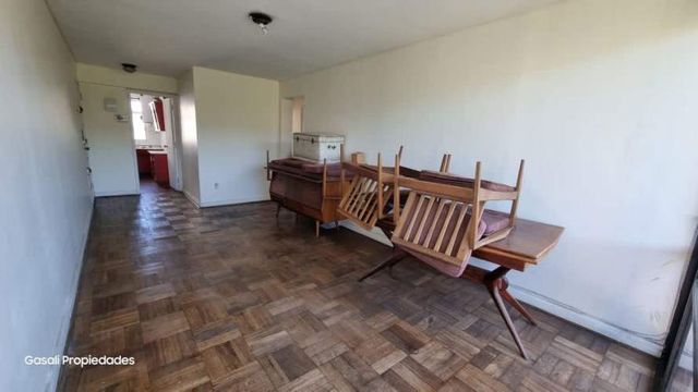 ¡DEPARTAMENTO CON 3 PRIVADOS FRENTE A PLAZA DE PUE