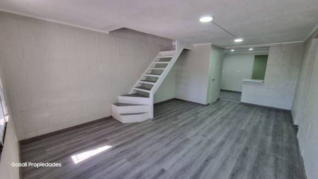 ¡CASA AMPLIADA Y REMODELADA EN AV NONATO COO!