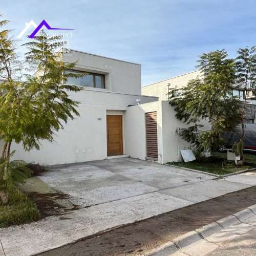 Casa en condominio 3D 3B 2E (135267)