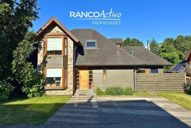 CASA Condominio Silos de Torobayo