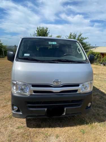 Furgon Toyota hiace