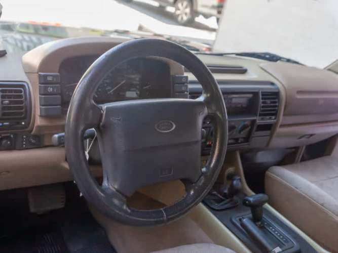 Land Rover Discovery 3.9 V8 1999