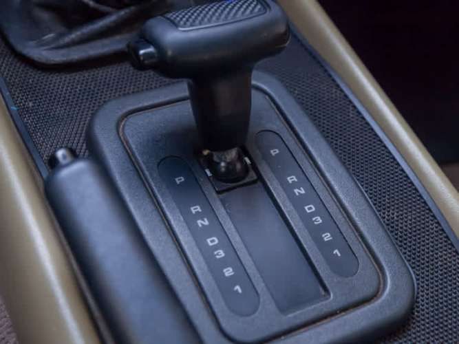 Land Rover Discovery 3.9 V8 1999