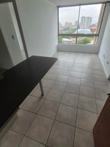 2 DORM GRANDES con ESTACIONAMIENTO metro MATTA a 2 CUADRAS