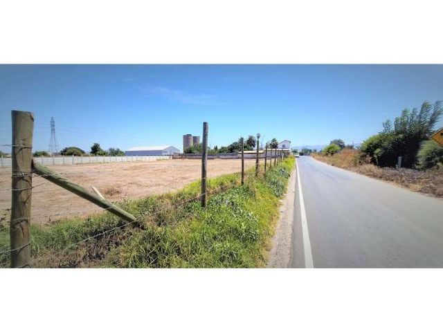 Arriendo de sitio de 3.000 m2, en San Pedro, Quillota.