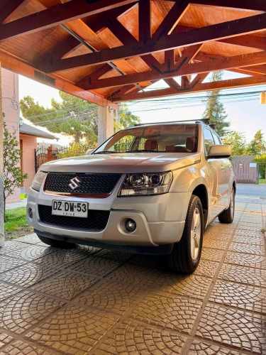 Suzuki Grand Nomade GLX Sport