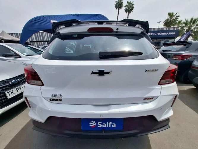 CHEVROLET ONIX 2024