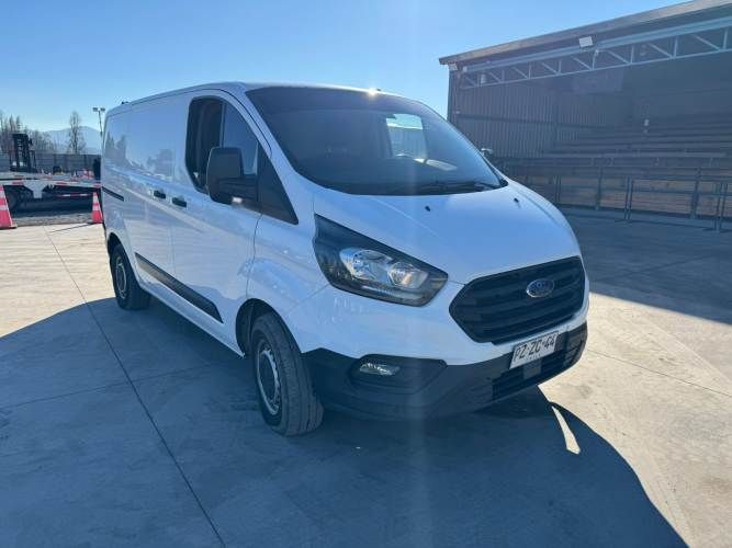 FURGON Marca FORD Modelo TRANSINT CUSTON 2.2 Año 2021