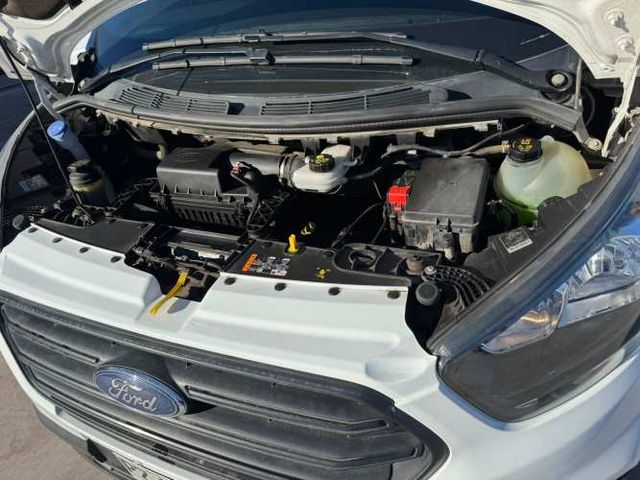 FURGON Marca FORD Modelo TRANSIT CUSTOM 2.2 Año 2021