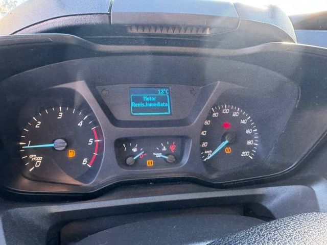 FURGON Marca FORD Modelo TRANSIT CUSTOM 2.2 Año 2021