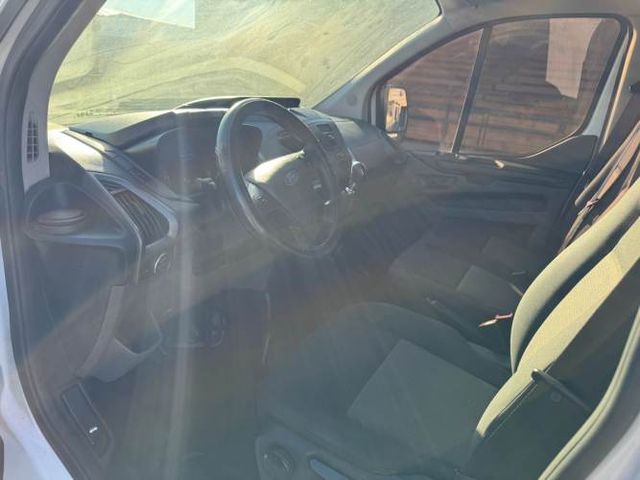 FURGON Marca FORD Modelo TRANSIT CUSTOM 2.2 Año 2021