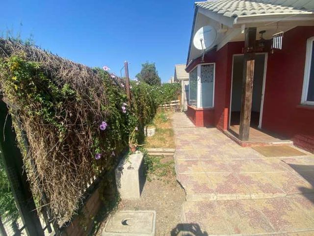 Bella casa 1 piso en Calle El Tebo Larapinta Lampa