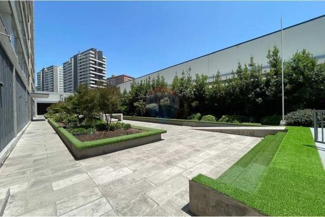 ¡vive conectado!  en un dpto  "como nuevo".