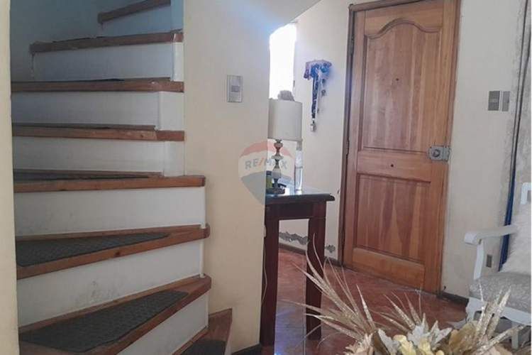 Venta, casa, 3d, 2b, 2e. peñalolén